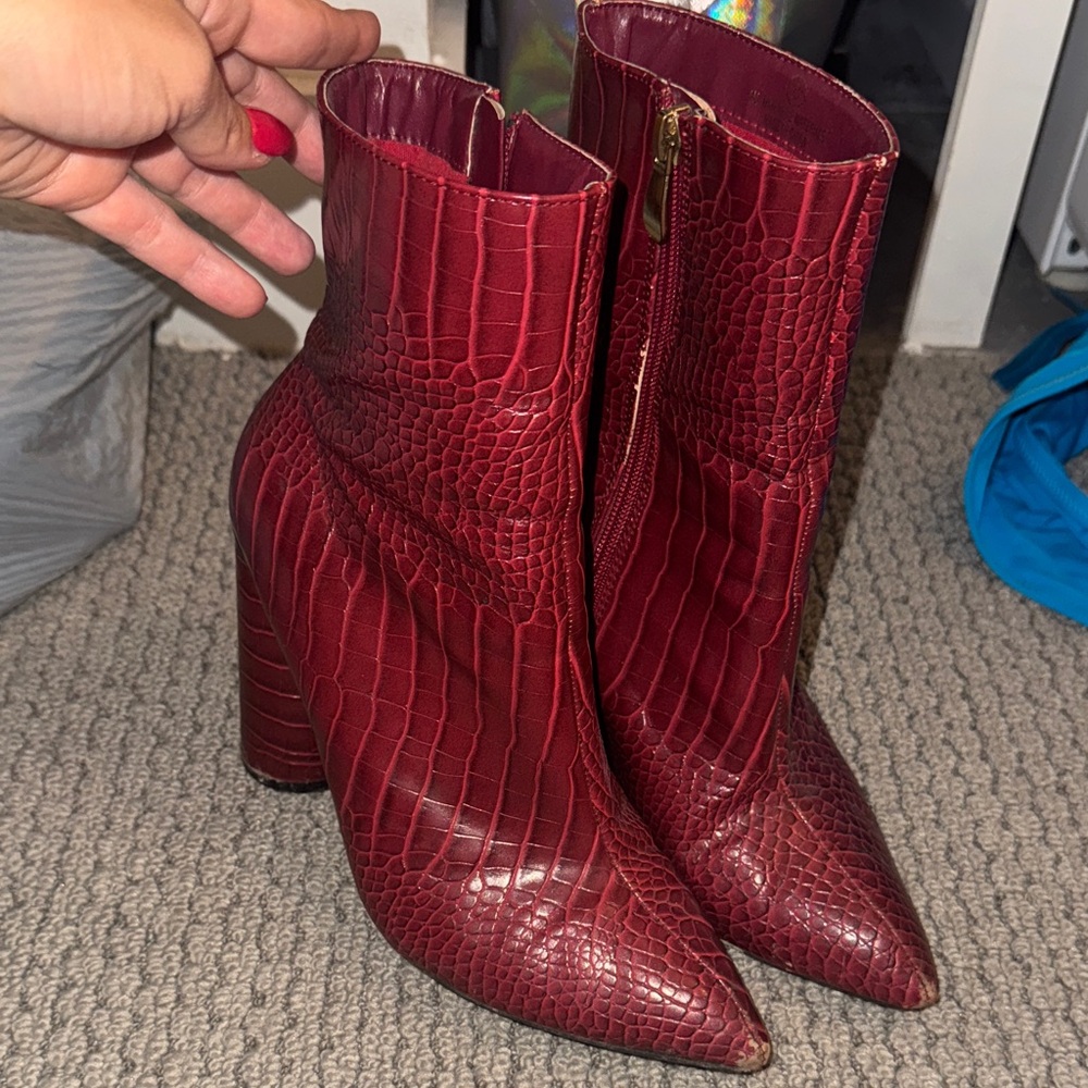 Stylish Red Croc-Embossed Ankle Boots